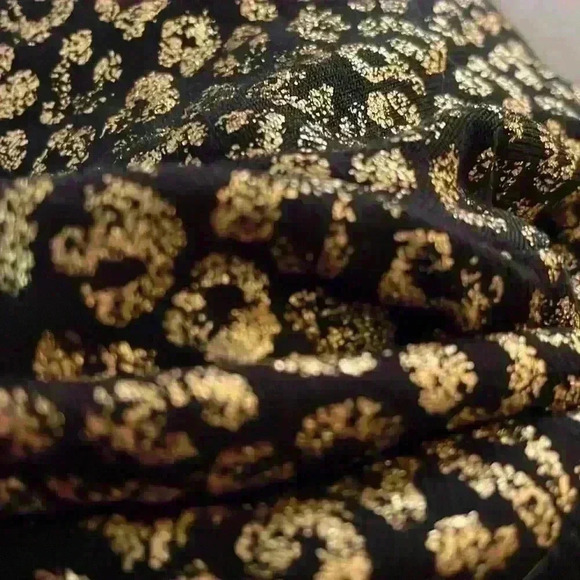 Express Animal Print Top NWT - Picture 4 of 6